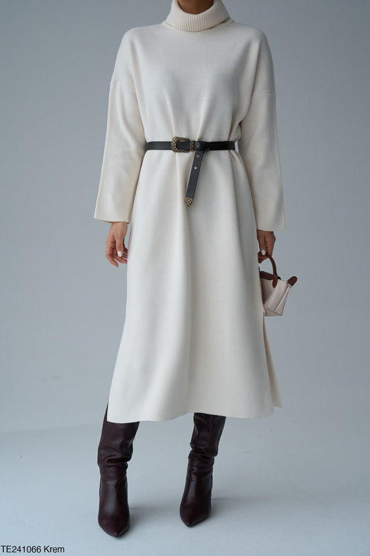 تونيك ثلثيني اوفوايت