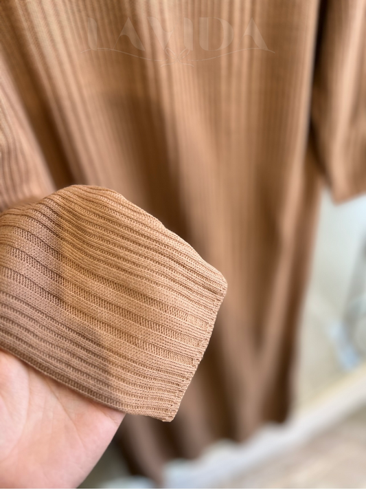 فستان بيسك عسلي