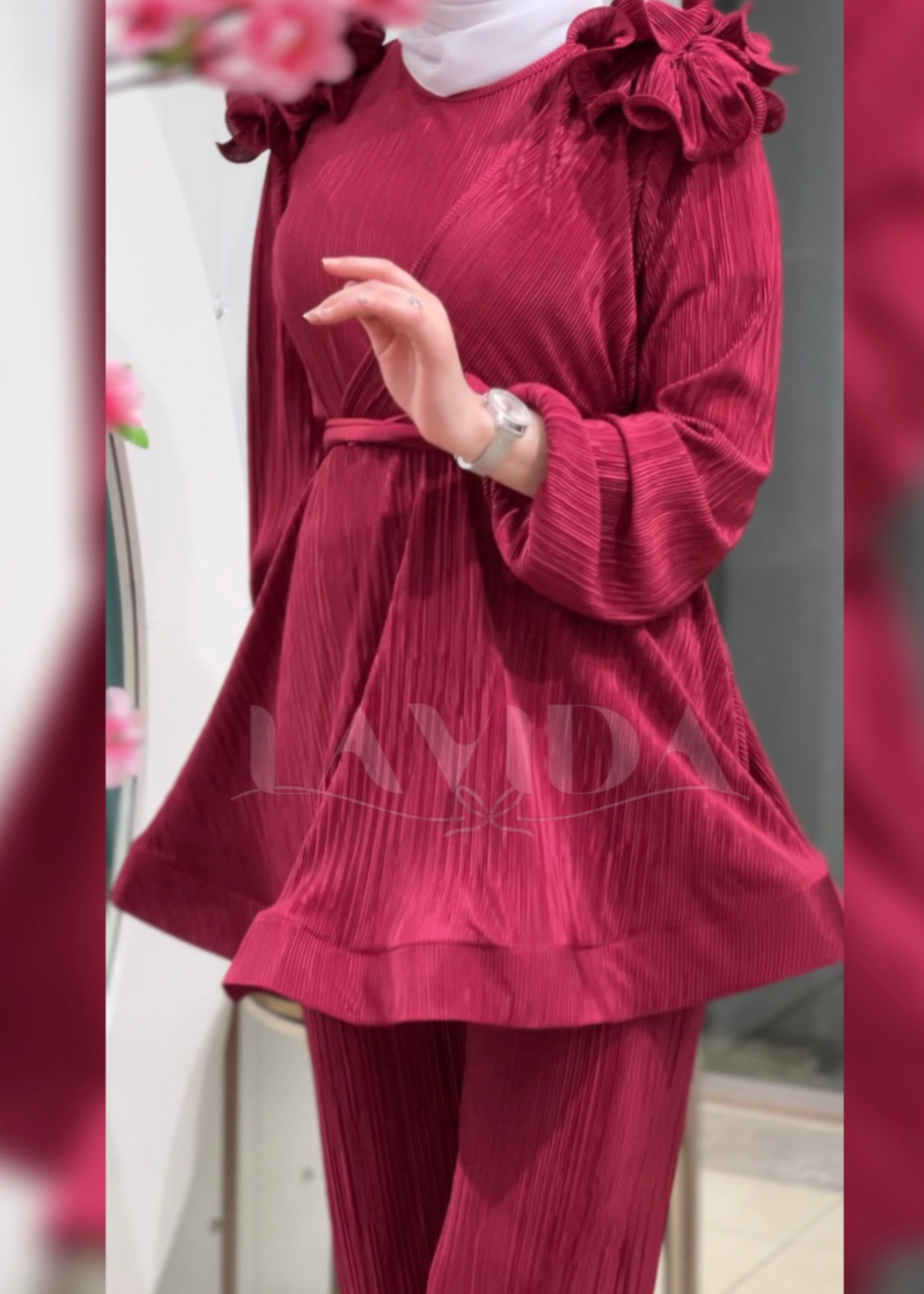 طقم مميز
