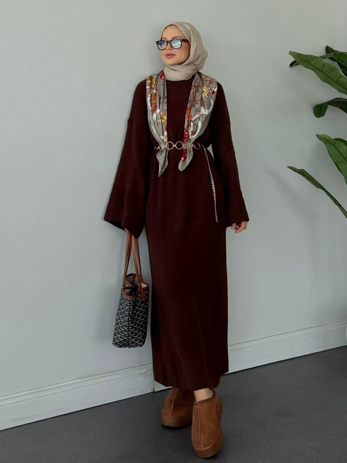 فستان صوف وبر ثقيل (بني)