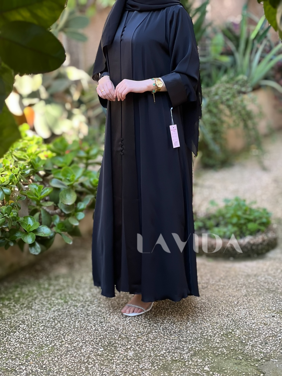 عباية ليلك الأسود
