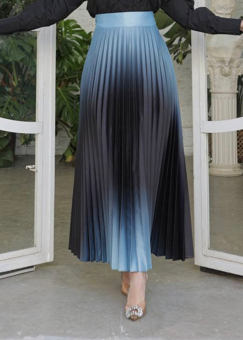 تنورة مموجه كسرات