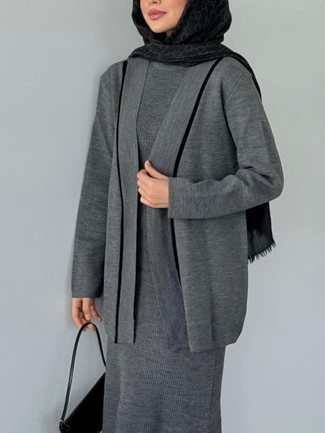 طقم تريكو قطعتين فستان وجكيت (رمادي)