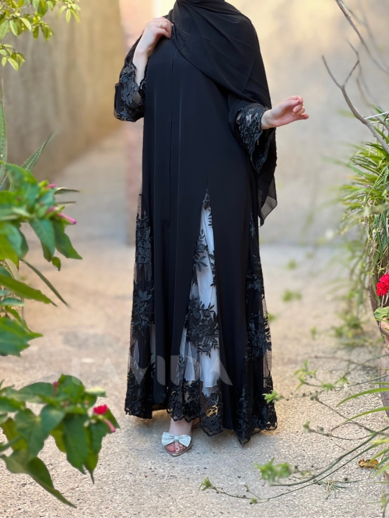 عباية دانتيل