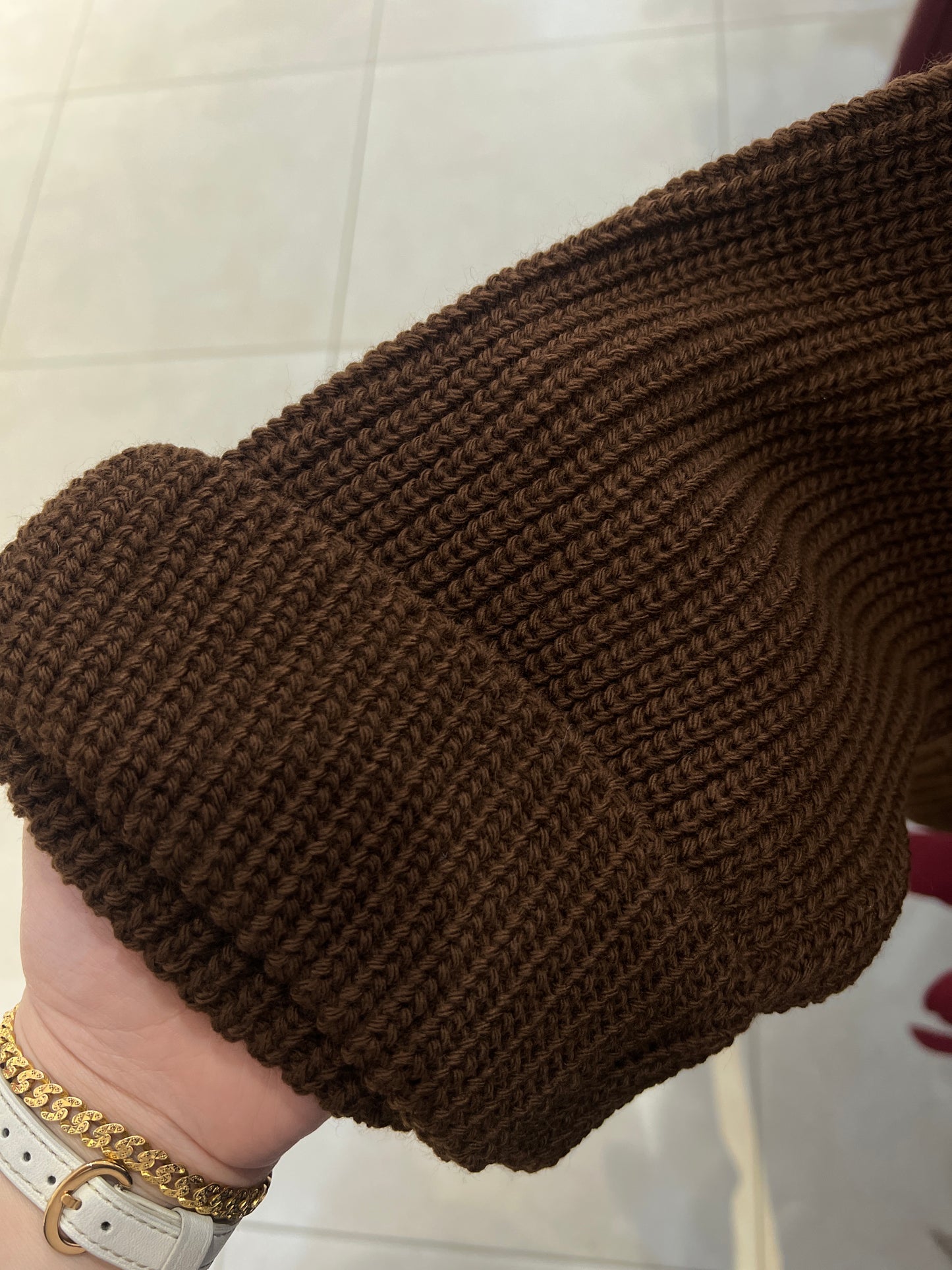 طقم صوف ثقيل تنورة (بني)