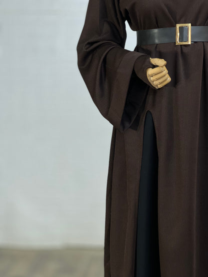 طقم ٣ قطع (تونيك و تنورة و معاصم)