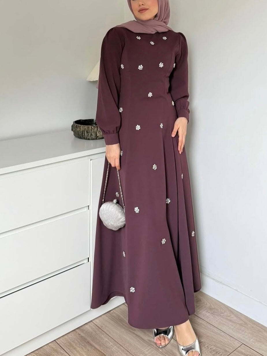 فستان ستراس ورد