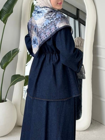 طقم ٣ قطع (جكيت و تنورة و فولار)