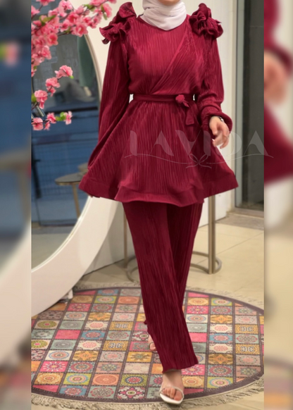طقم مميز