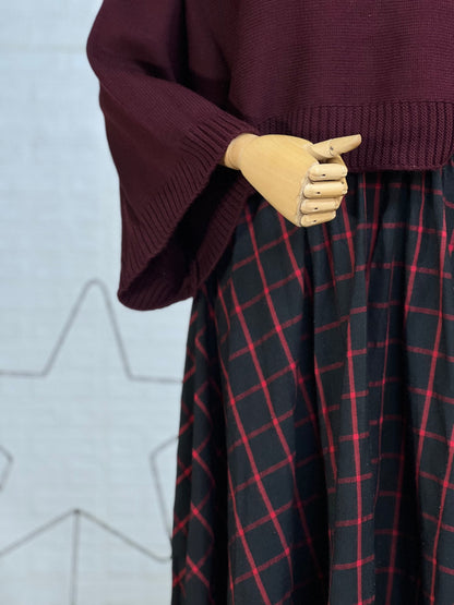 طقم تنورة و بلوز (برغندي)