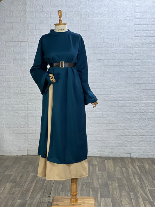 طقم ٣ قطع (تونيك و تنورة و معاصم)