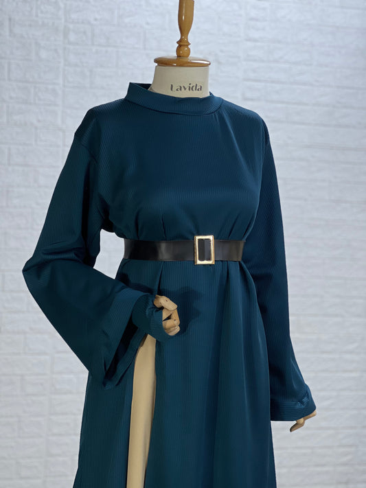 طقم ٣ قطع (تونيك و تنورة و معاصم)