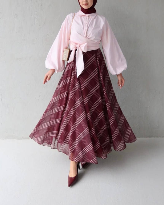 طقم قطعتين قميص و تنورة (زهر)