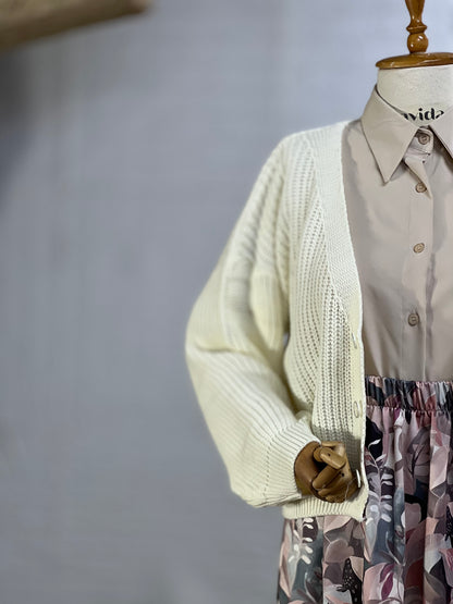 طقم تنورة و جرزة