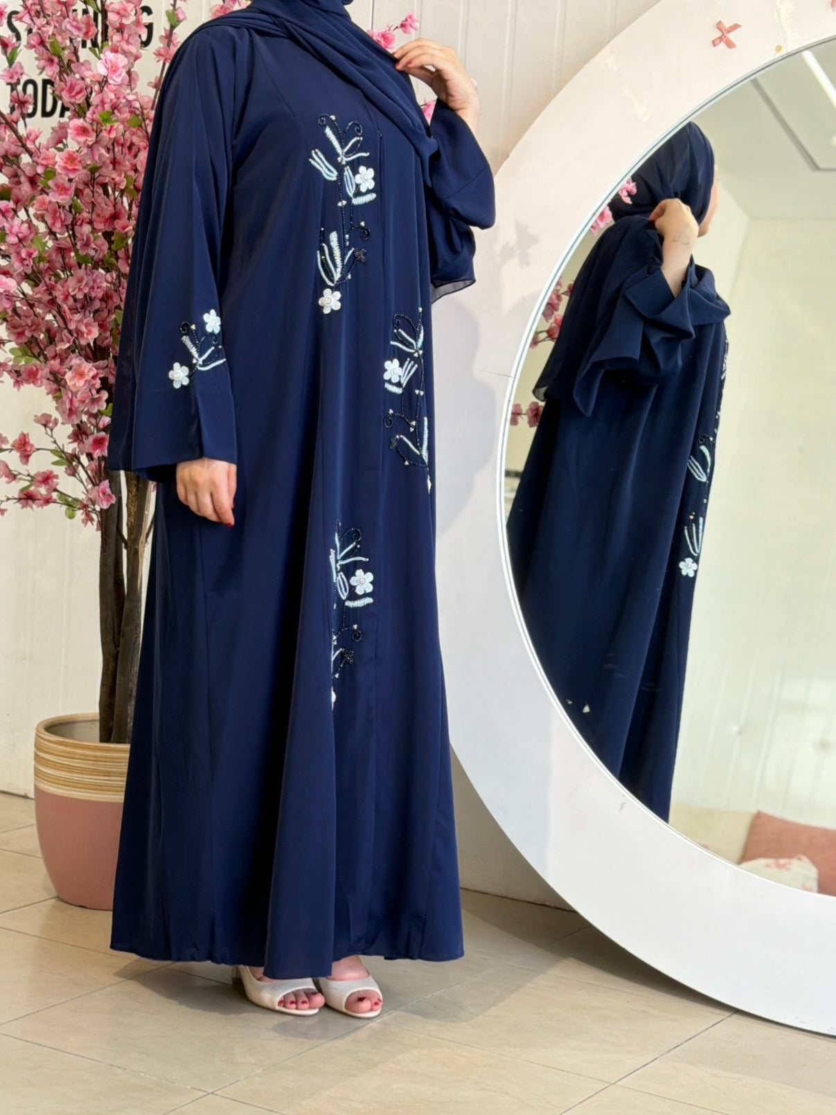 عباية زهرة