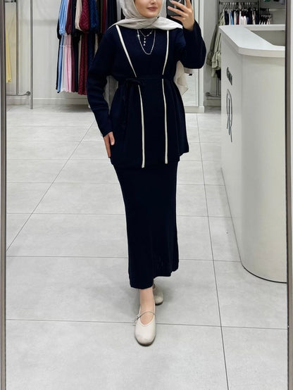 طقم تريكو قطعتين فستان وجكيت (كحلي)