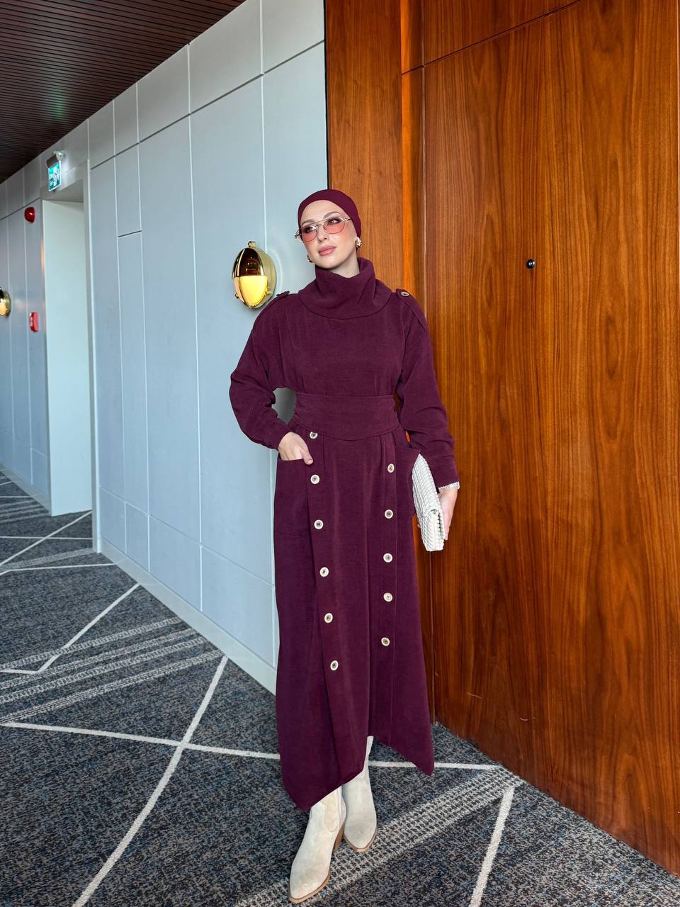 فستان شتوي مع حزام عريض (برغندي)