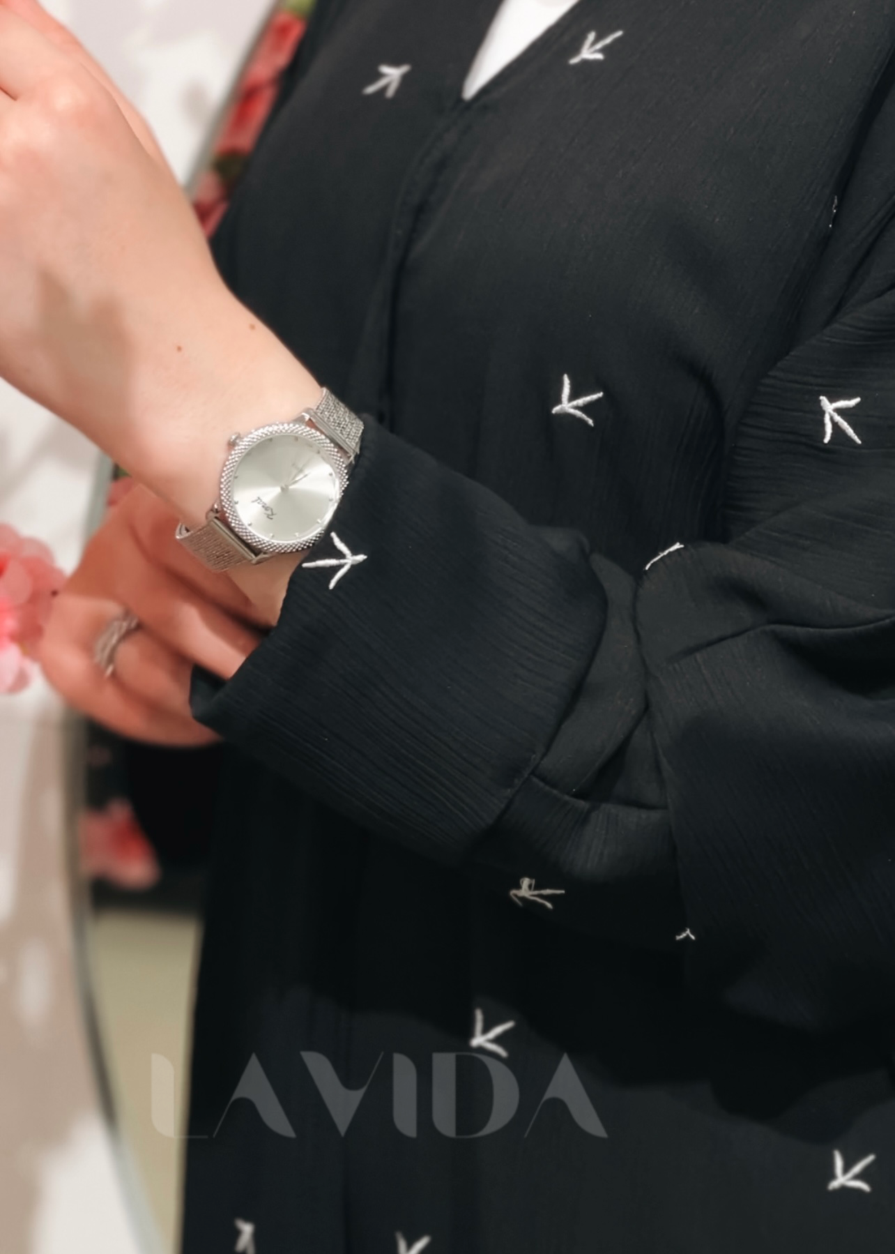 عبايه عملية