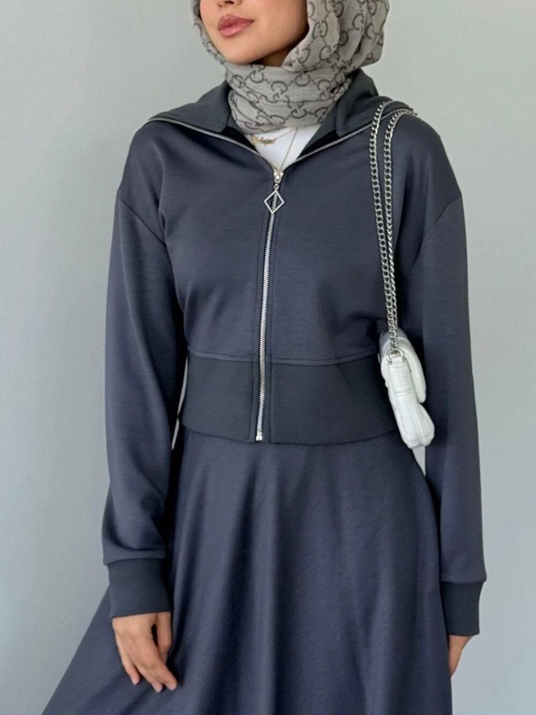 طقم جكيت و تنورة