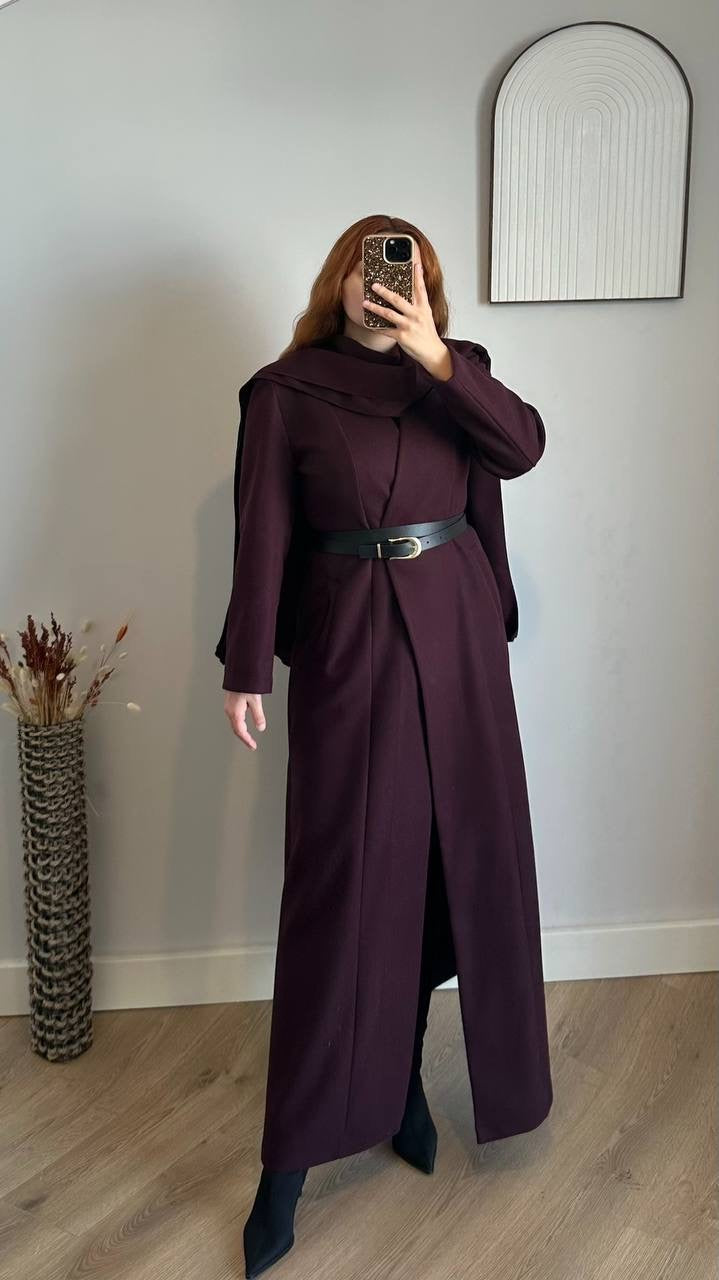 جكيت مع سكارف وحزام