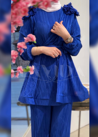طقم مميز
