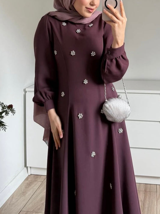فستان ستراس ورد
