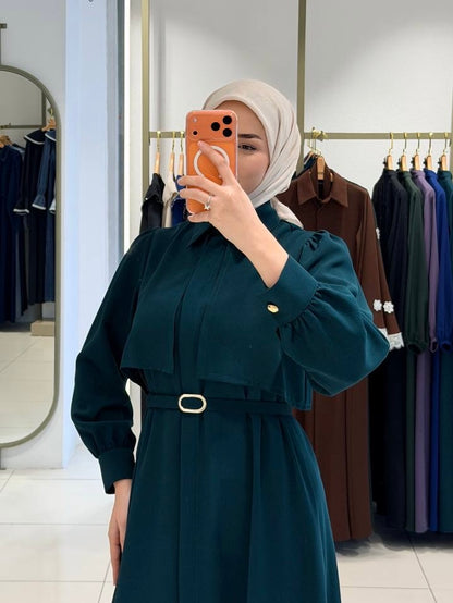فستان مع حزام (جنزاري)