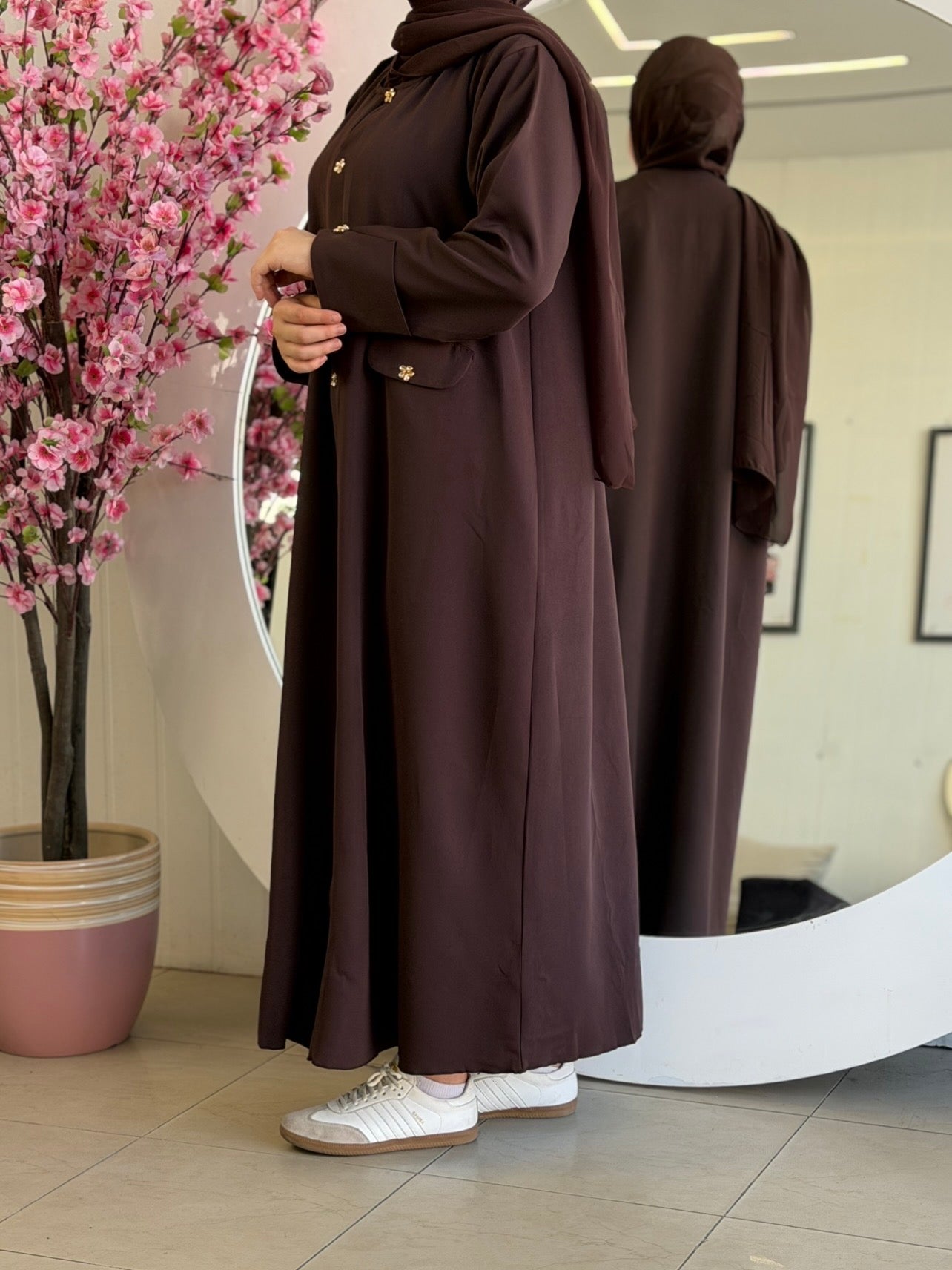 عباية قهوة