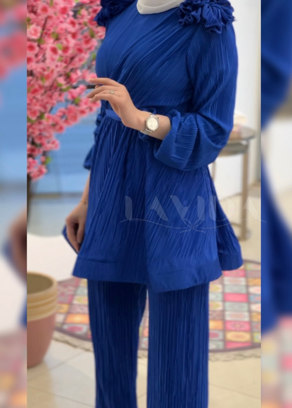 طقم مميز