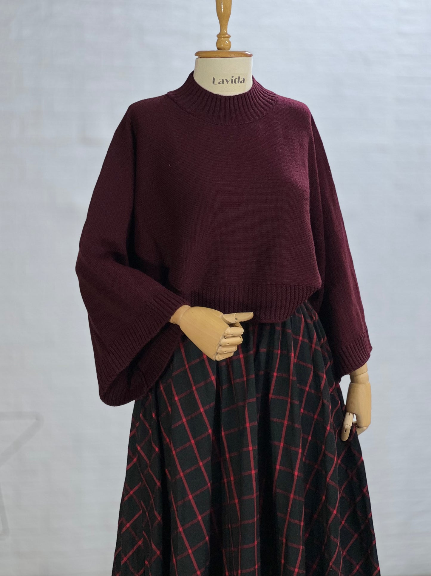 طقم تنورة و بلوز (برغندي)