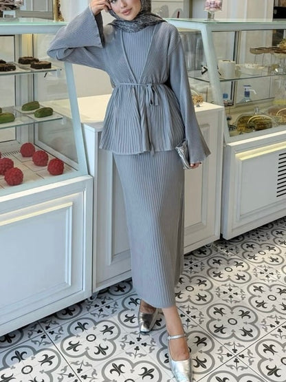 طقم فستان و جكيت مصوف رمادي